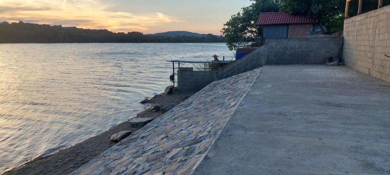 Ljubomir - Srebrno Jezero *