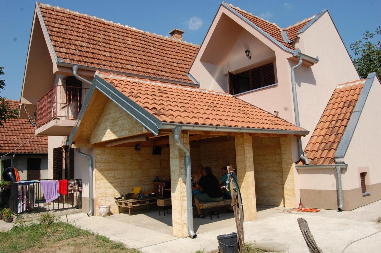Villa Ljubomir - Srebrno Jezero
